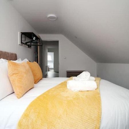 Flat In Cardiff City Centre ภายนอก รูปภาพ