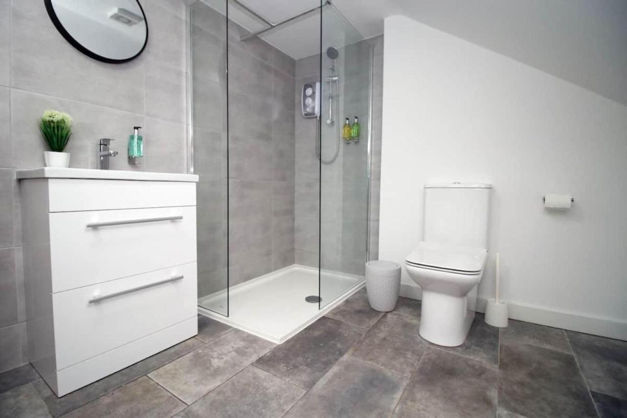 Flat In Cardiff City Centre ภายนอก รูปภาพ